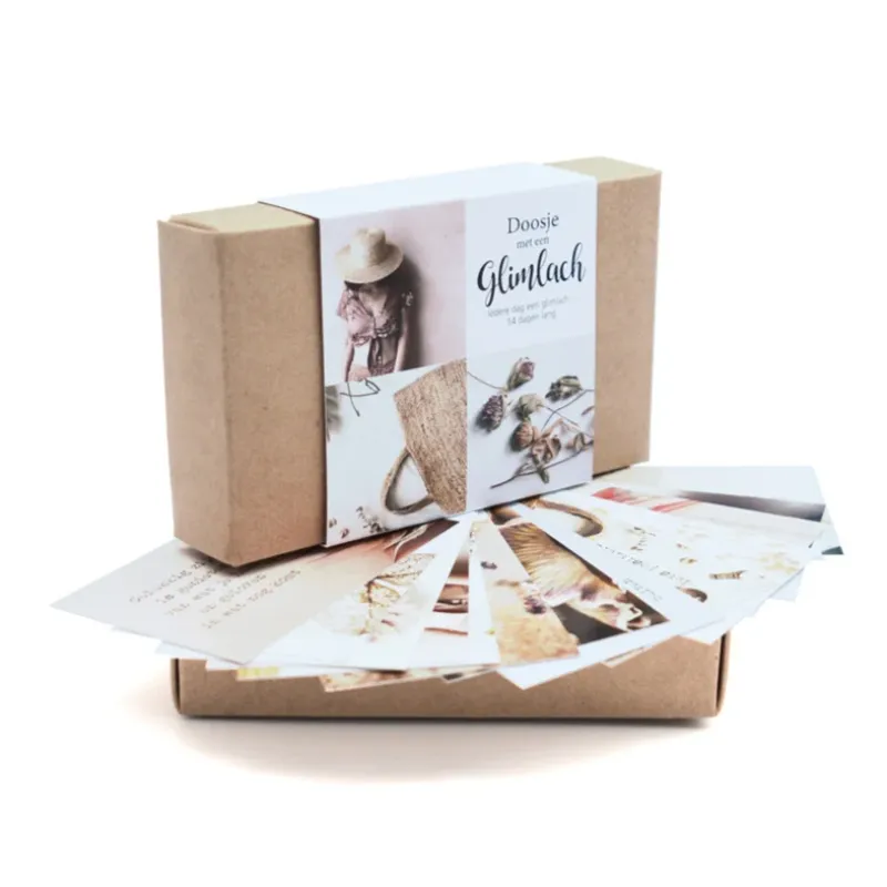 doosje met een glimlach